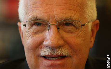 Václav Klaus má u veejnosti jednu velkou výhodu. Jana vejnara polovina ech vbec nezná.