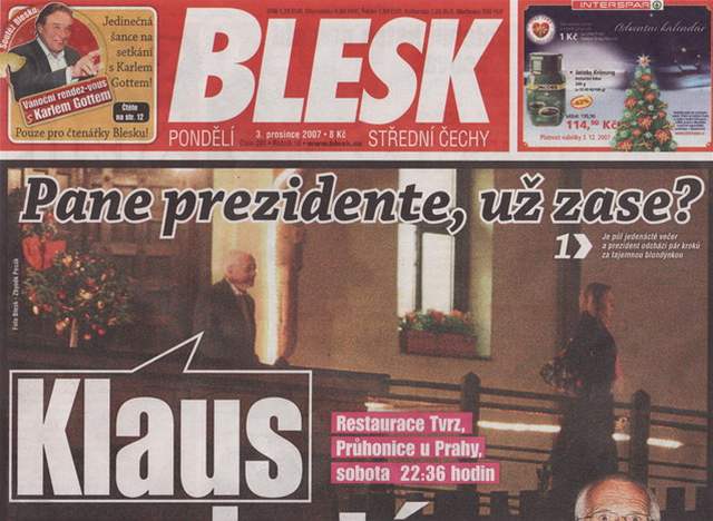 Václav Klaus s neznámou blondýnkou na titulní stran deníku Blesk