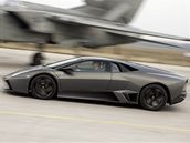 Lamborghini Reventón v. Panavia Tornado