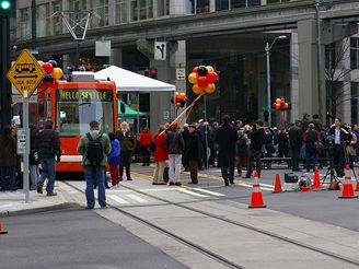 Inekon Group, esk tramvaje voz lidi v Seattlu.