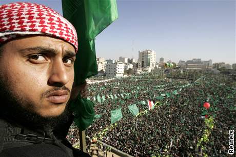 Palestinci v Gaze slavili 20 let hnutí Hamas