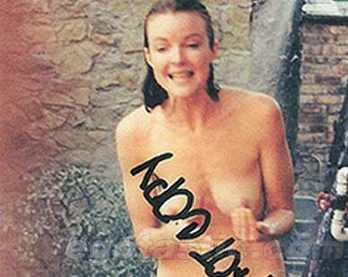 Jedna z uniklých fotografií nahé "zoufalé manelky" Marcie Crossové