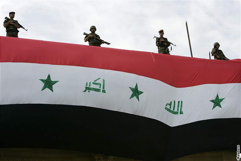 Basru budou ode dneního dne hlídat hlavn irácké bezpenostní sloky.