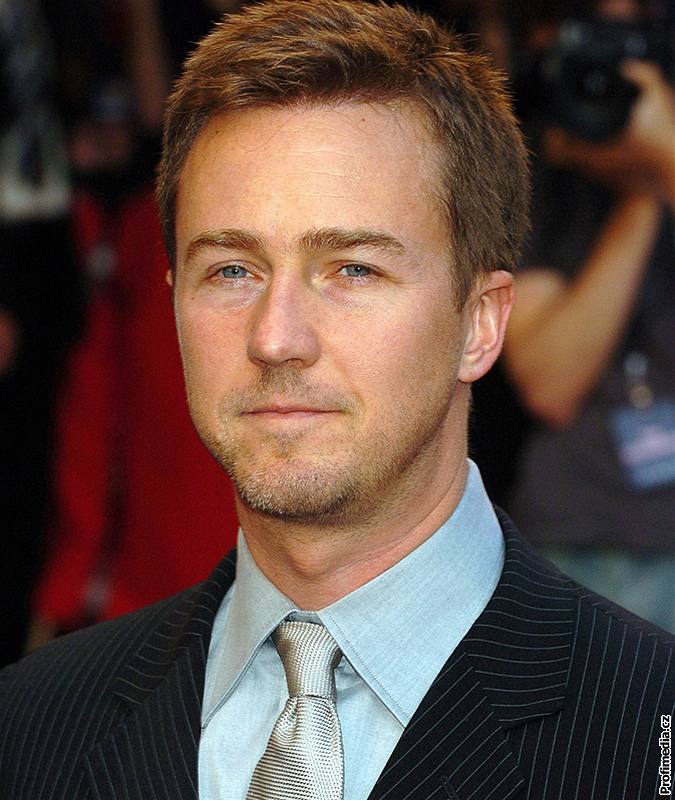 Edward Norton není jen herec, ale i producent a reisér. Toit film o Obamovi mu pilo vzruující.