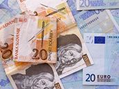 Slovinsko, euro, tolar Slovinsko, euro, tolar