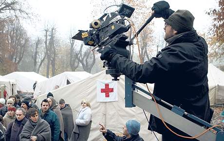 Zbr z naten filmu Nmeck velvyslanectv, prask Mal Strana. 