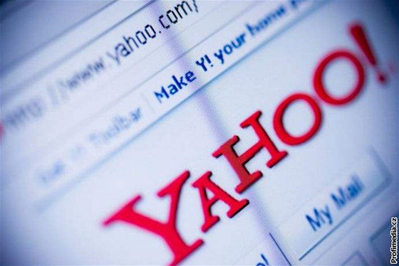 Microsoft se o Yahoo! uchází u od loska.
