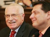 Vclav Klaus a Ji Paroubek v poslaneckm klubu SSD, 6. nora 2008