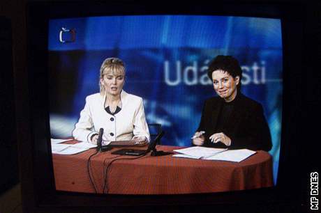 Boboíková byla bhem televizní krize na pelomu let 2000 a 2001 editelkou zpravodajství T.