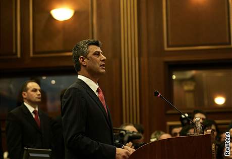 Kosovsk parlament vyhlauje nezvislost