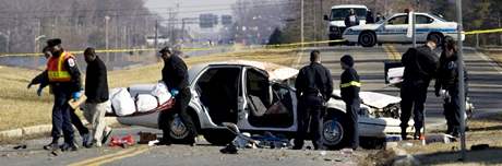 Policie vyetuje tragickou nehodu v marylandském mst Accokeek. (16. února 2008)