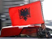 Albánci oslavují nezávislost Kosova