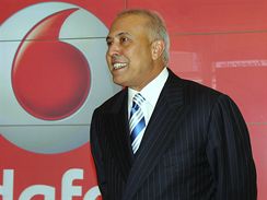 Arun Sarin, generln editel (CEO) Vodafone Group Inc.