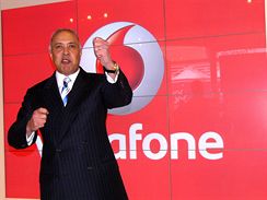 Arun Sarin, generln editel (CEO) Vodafone Group Inc.