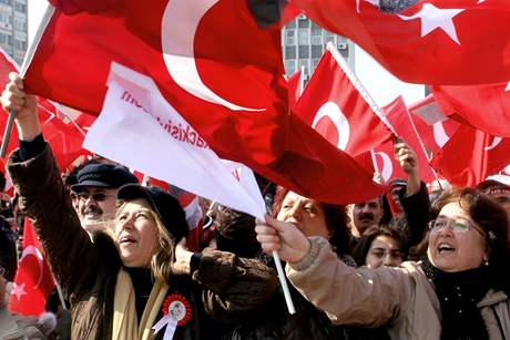 Sekulární Turci by novou interpretaci islámu jist uvítali.