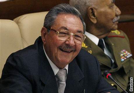 Raúl Castro pi zasedání parlamentu v Havan