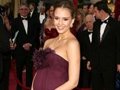 Jessica Alba na pedávání Oscar.