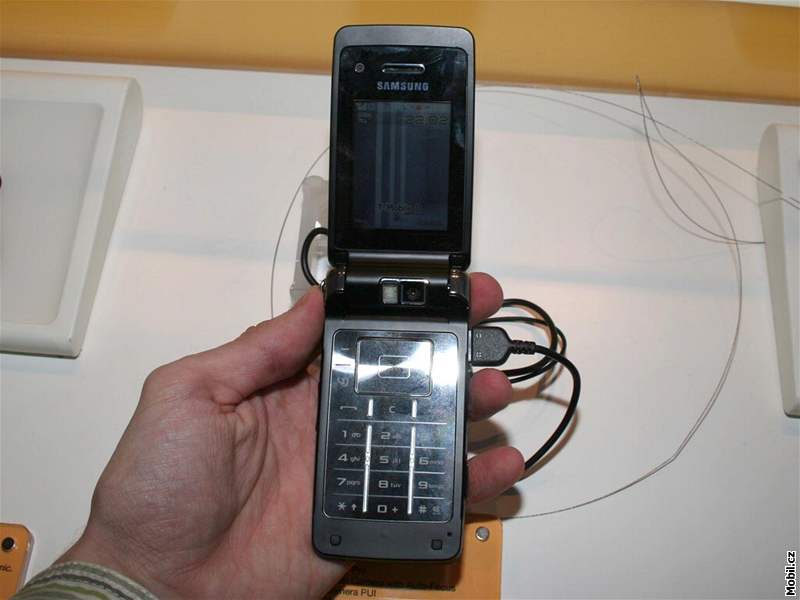 Samsung G400