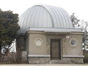 Nová kopule univerzitní observatoe v Brn.