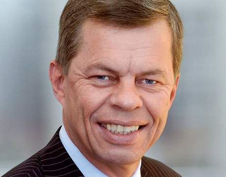 Wolfgang Peters, len pedstavenstva RWE Transgas (od 1.4.2008)