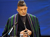 Afghánský prezident Hamíd Karzáí je u moci ji sedm let a je favoritem i letoní prezidentské volby.