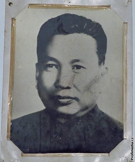 Pol Pot. Jedna z mála dochovaných fotografií kambodského tyrana.
