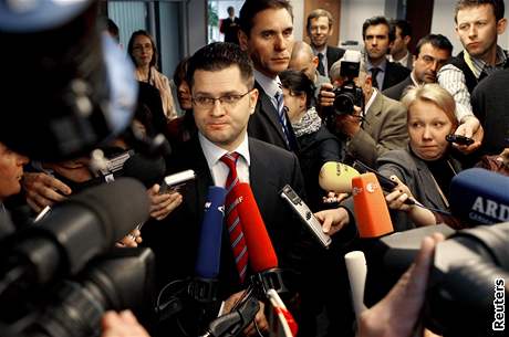 Srbský ministr zahranií Vuk Jeremi: Je to velký politický krok.