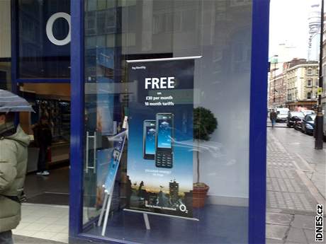 Obchody mobilních operátor v Londýn
