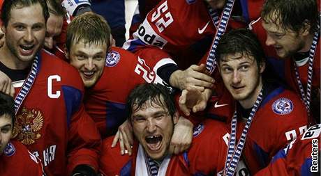 Hokejisté Ruska slaví titul mistra svta