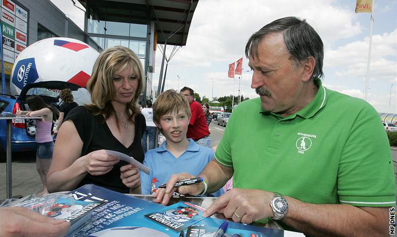 Antonín Panenka píe vzkaz fotbalovým reprezentantm