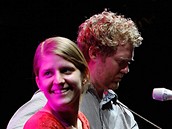 Markta Irglov a Glen Hansard