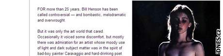 Galerie stáhla náhledy Hensonových fotografií ze svých stránek, ty ale kolují po internetu.