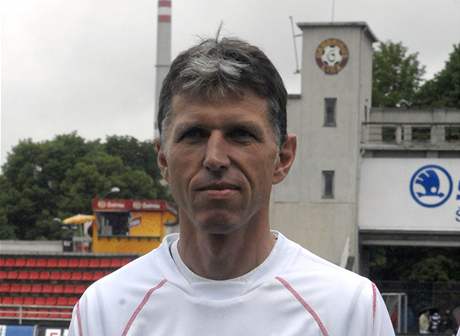 Trenér Jaroslav ilhavý vydrel na lavice plzeské Viktorie pouze devt kol.