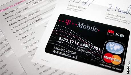 Mobilní operátor T-Mobile prodal osobní údaje o statisících zákazník Komerní bance.