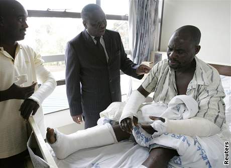 Morgan Tsvangirai na návtv nemocnice