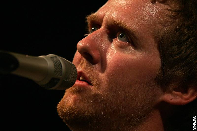 Glen Hansard a Markéta Irglová v dob, kdy jet tvoili pár i v soukromí,