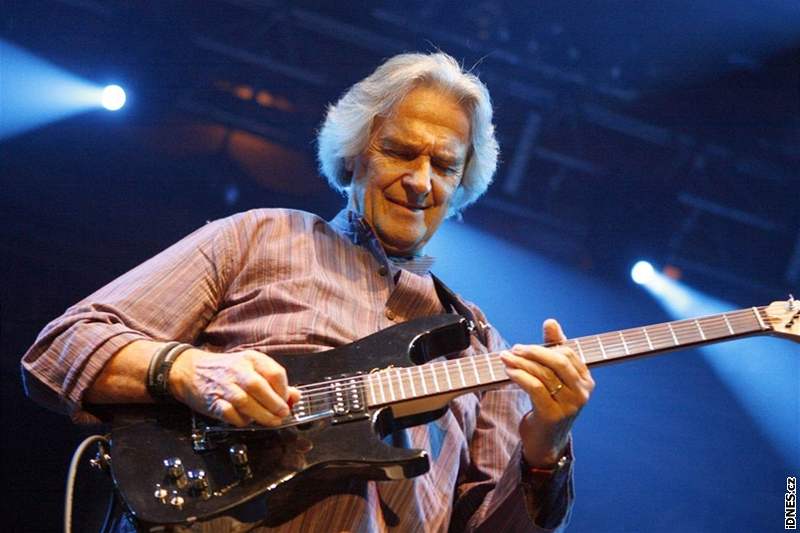 John McLaughlin