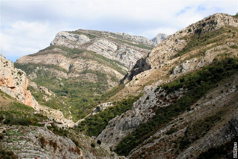 erná Hora, Ulcinj. Pohled ze Starého msta k Malé plái