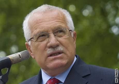 Prezident Václav Klaus se rozhodl udlit milost esti lidem.