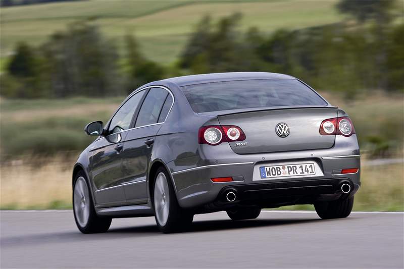 Volkswagen Passat R36