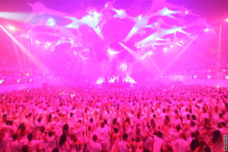 Sensation White