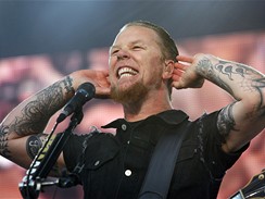 Koncert kapely Metallica - kytarista James Hetfield