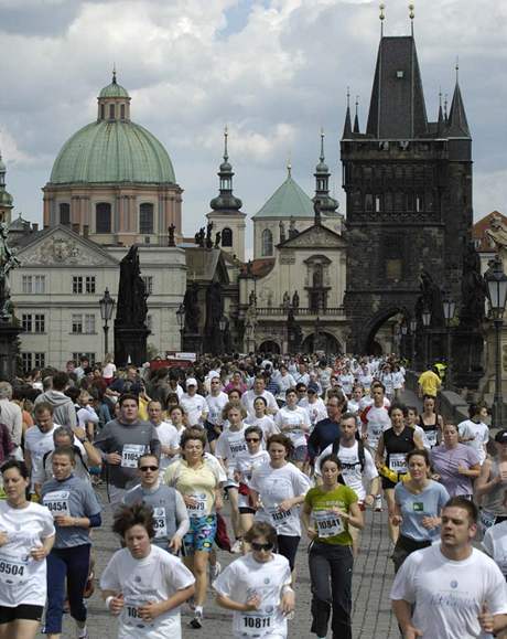 EXPORT KNOW-HOW. Praský maraton slaví u bc úspchy, te stejný tým uspoádá závod v Olomouci.