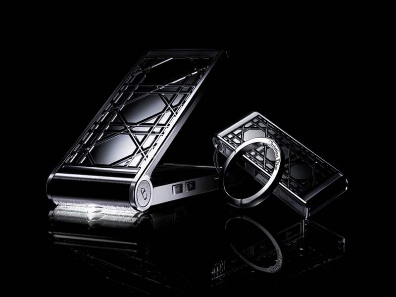 Dior phone