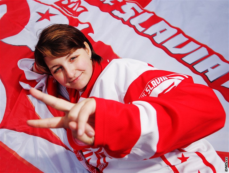 Alena Kalinová - pedsedkyn fanklubu HC Slavia Praha 