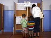 Irské referendum o Lisabonské smlouv, která má reformovat EU (12. ervna 2008)