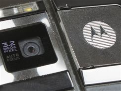 Recenze Motorola Z10 det