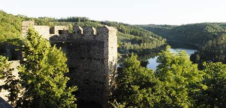 Romantick hrad Corntejn u Vranovsk pehrady