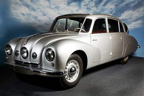 Tatra 87