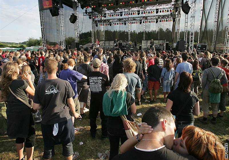 Z festivalu Basinfirefest 2008 - publikum